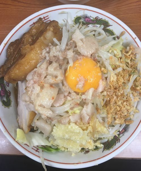 「汁なし  玉子 ヤサイちょいマシ ➕ ニンニクマシ  ➕アブラ」@ラーメン二郎 亀戸店の写真