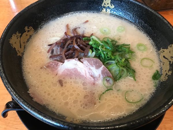 「とんこつラーメン」@博多風龍 神田西口店の写真