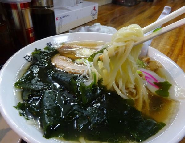 「ワカメラーメン」@青竹手打ちラーメン 日向屋の写真