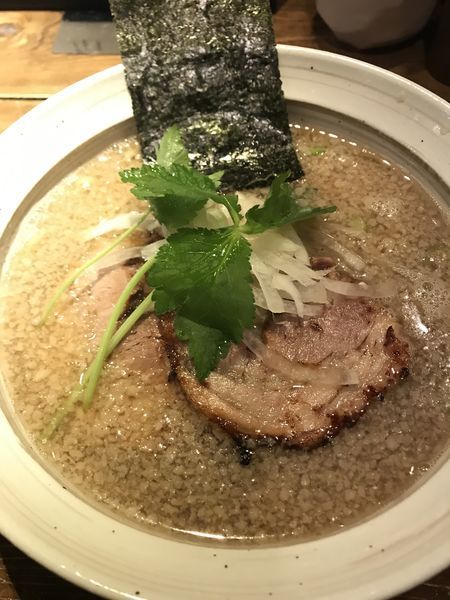 「新潟風煮干そば」@神田とりそば なな蓮の写真