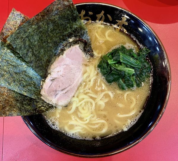 「ラーメン並」@横浜ラーメン おか本の写真