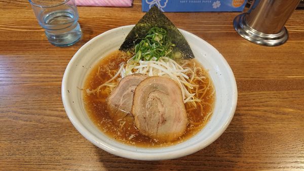 「豚そば(大盛150g)700」@上海麺館の写真