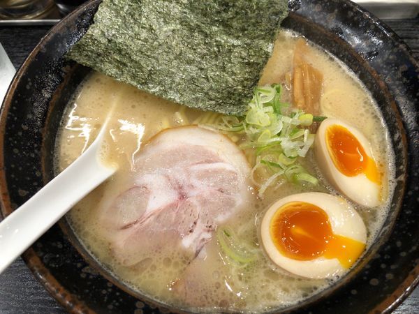 「味玉ラーメン」@らーめん 喜丸の写真