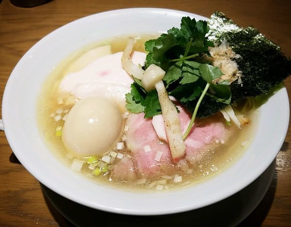 「鶏SOBA(塩(新都心限定))」@むぎとオリーブ さいたま新都心店の写真