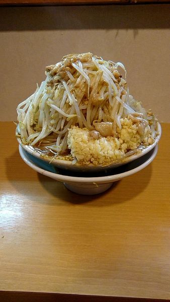 「えびラーメン900円全増し」@豚星。の写真