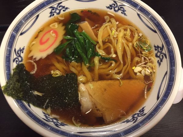 「らーめん(手打ち麺)¥480」@三松会館の写真