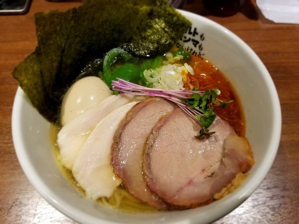 「全部入り塩ラーメン」@ナルトもメンマもないけれど。の写真
