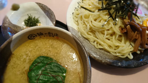 「つけ麺 白」@らーめん岡崎 鶴ヶ島店の写真