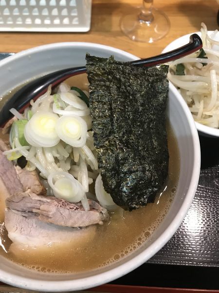 「【限定】ポカポカ生姜醤油ラーメン」@味噌麺処 花道庵の写真