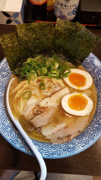 「特製濃厚煮干中華そば」@麺匠 銀星 海美風の写真