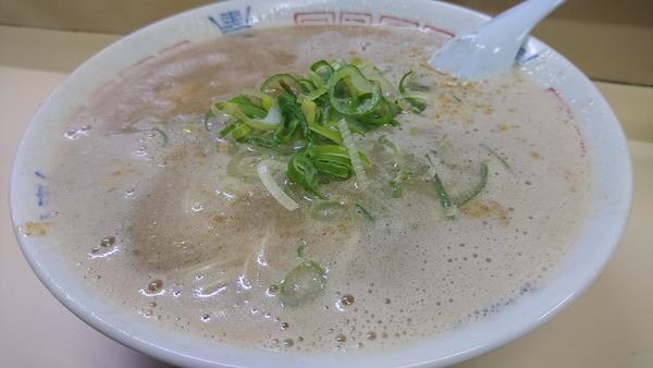 「ラーメン」@八ちゃんラーメン 薬院本店の写真