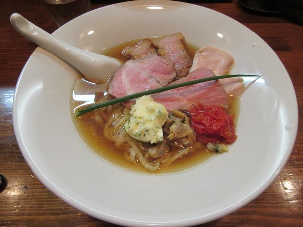 「限定　あさりのら～めん（１０００円）＋得肉三昧５００円」@らーめん かねかつの写真