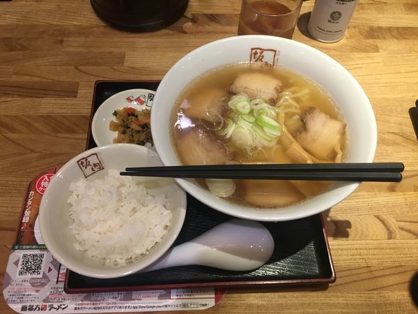 「喜多方ラーメン¥650」@喜多方ラーメン坂内 新宿パークタワー店の写真