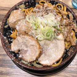 爆盛油脂麺 味玉付き