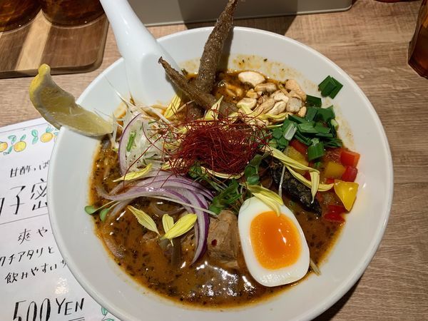 「スパイスラーメン950円」@スパイスラーメン 点と線.の写真