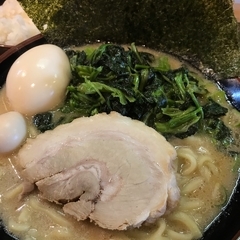 横濱家系ラーメン 銀輪家の画像