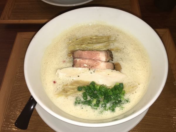 「パイタンラーメン」@麺家 半蔵の写真