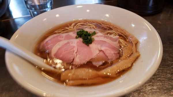 「煮干し醤油　850円」@さんじの写真