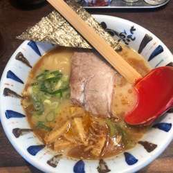 七志ラーメン