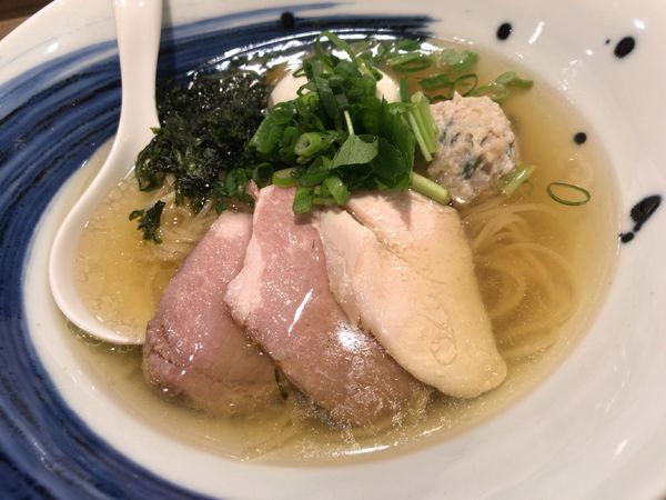 「真鯛特製塩ラーメン」@麺屋 翔 みなとの写真