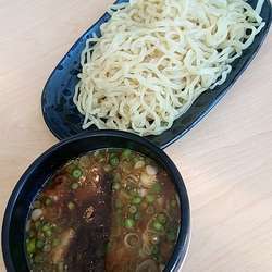 つけ麺９００円