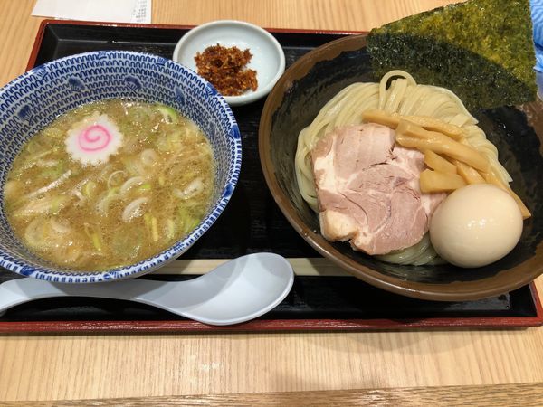 「味玉つけ麺＋赤辛＋ビール」@舎鈴 プレナ幕張店の写真