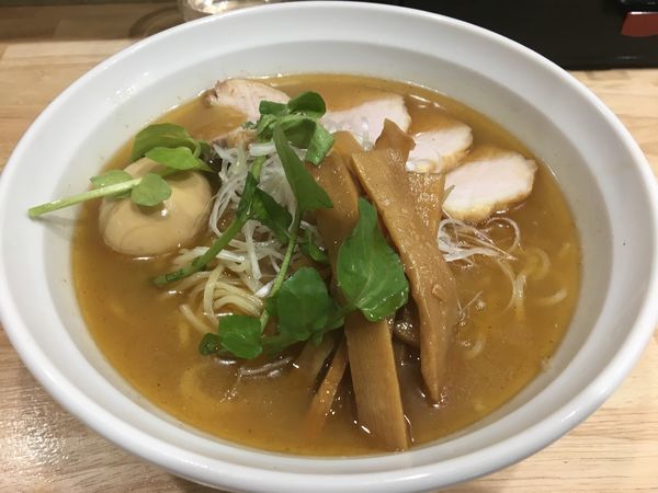 「芳醇塩らーめん」@厳選煮干ラーメン 初代 にぼ助の写真