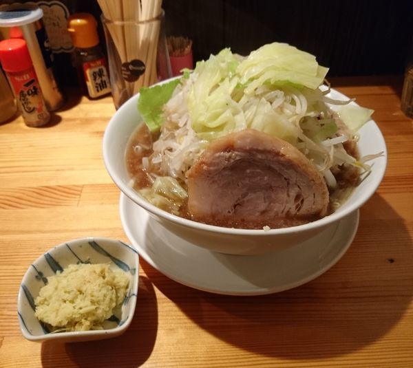 「ミニラーメン ニンニク ショウガ」@ラーメン縁次の写真
