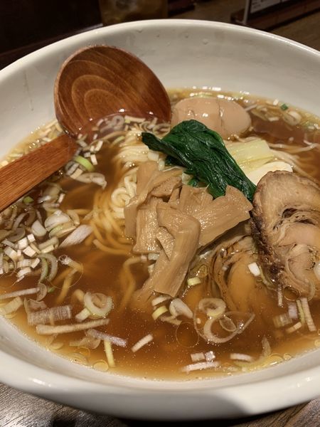 「本格醤油らーめん」@ラーメン 申家の写真