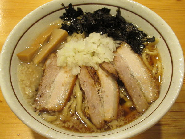 「背脂煮干蕎麦（750円）」@中華そば 一陽来復の写真