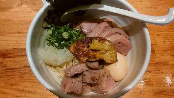 「特製フォアグラ油そば＋満鶏丼(1日限定20食　500円)」@満鶏軒の写真