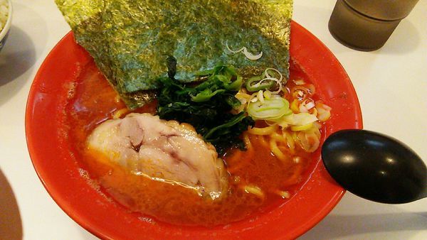 「辛味噌ラーメン」@麺家 鶏豚大将 横浜東戸塚店の写真
