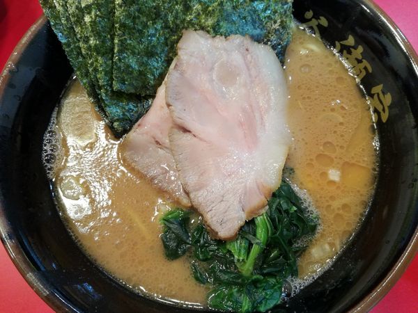 「特製らーめん＋ライス(無料サービス)」@らーめん 谷瀬家 新橋店の写真