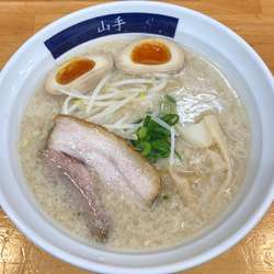 ゆきラーメン(¥700)+玉子(¥100)