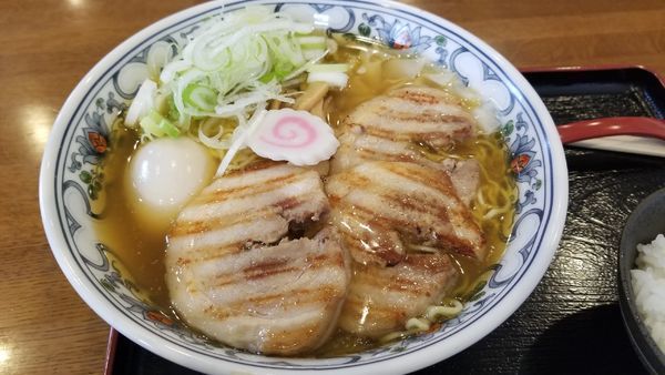 「マル得中華蕎麦　大盛り　超こってり」@丸山中華蕎麦店の写真