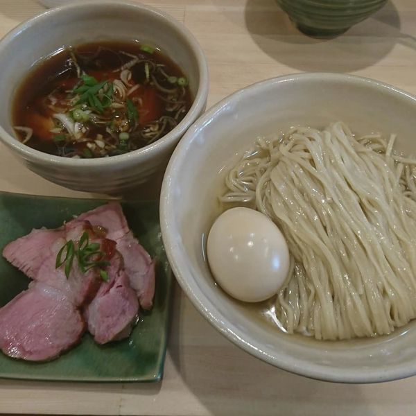 「鰹昆布出汁 味玉醤油つけ麺」@迂直の写真