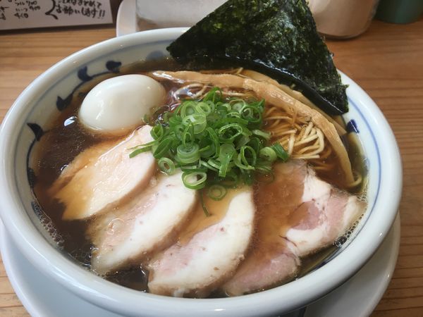 「瀬戸内しょうゆらーめん」@ねいろ屋の写真