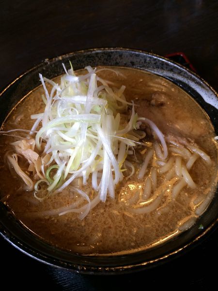 「味噌拉麺(大)890円」@もちもちの木 味噌 蓮田店の写真