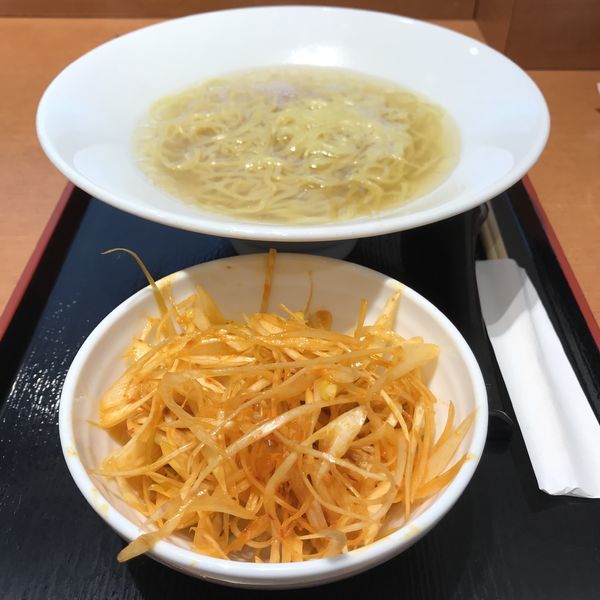 「ピリ辛ネギ中華そば（塩）（￥990）」@らぁ麺 鶏だし屋の写真