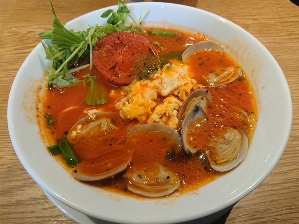 「【限定】ボンゴレチリトマトソバ 980円」@中華そば 二階堂の写真