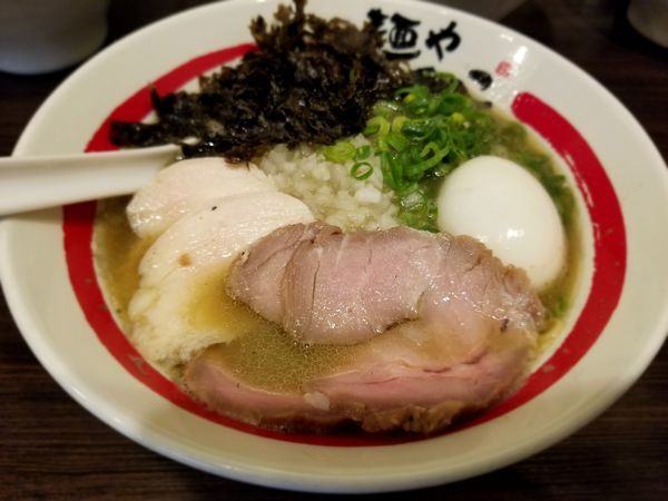 「追い煮干そば」@麺や でこの写真