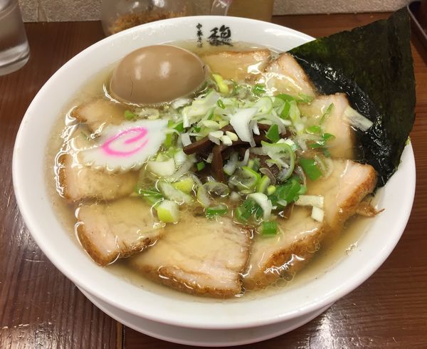 「肉そば(平打ち麺)＋味付玉子」@中華そば 馥の写真