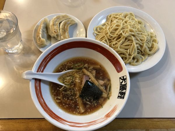 「チャーハンセット税込み875円＋つけそば大盛り130円」@大勝軒 代々木上原店の写真