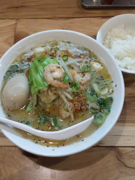 「シーフードらーめん750円ラーパス味玉ライス100円」@らーめん カッパハウスの写真