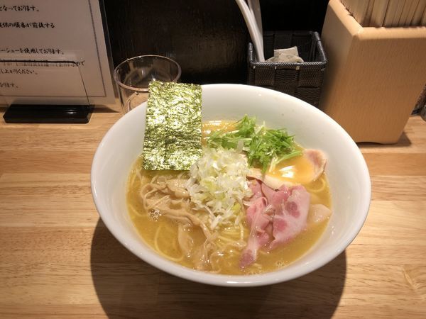 「濃厚鳥そば」@麺屋 れんしんの写真