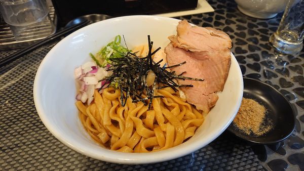 「油そば」@赤青(MURASAKI)の写真