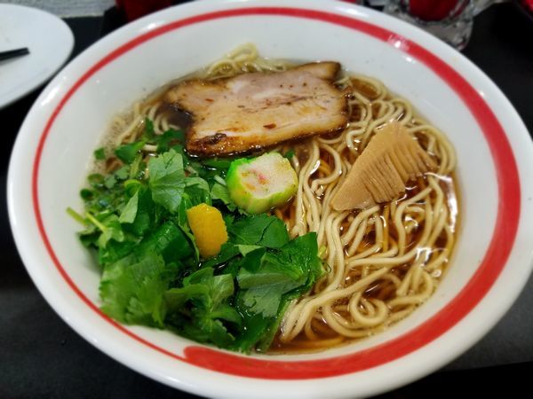 「アゴだし醤油らーめん」@自家製麺SHINの写真