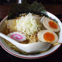 特製中華そば＋ねぎ増し