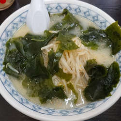 塩ラーメン+わかめ