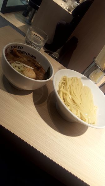 「つけ麺濃厚」@TOKYO UNDER GROUND RAMEN 頑者の写真